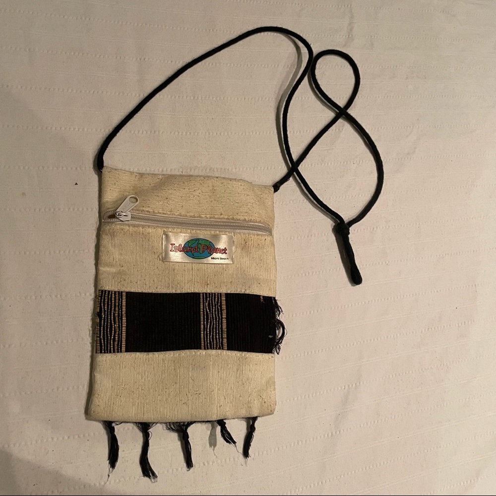 Island Planet shoulder bag
